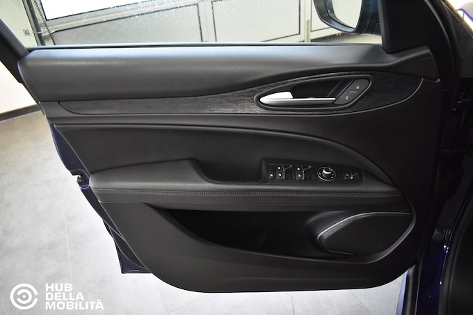 ALFA ROMEO Stelvio 2.2 Turbodiesel 190 CV AT8 Q4 Business